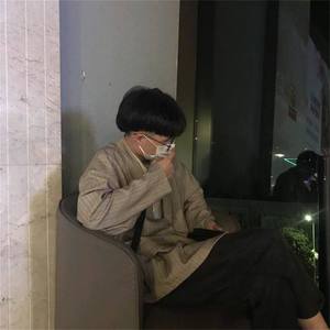 12学生裸体不打码
